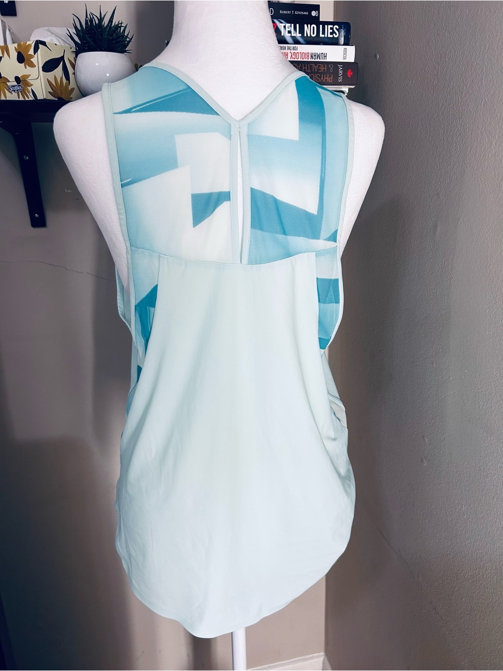 Under Armour Light Mint Athletic Tank Top - Picture 3 of 3